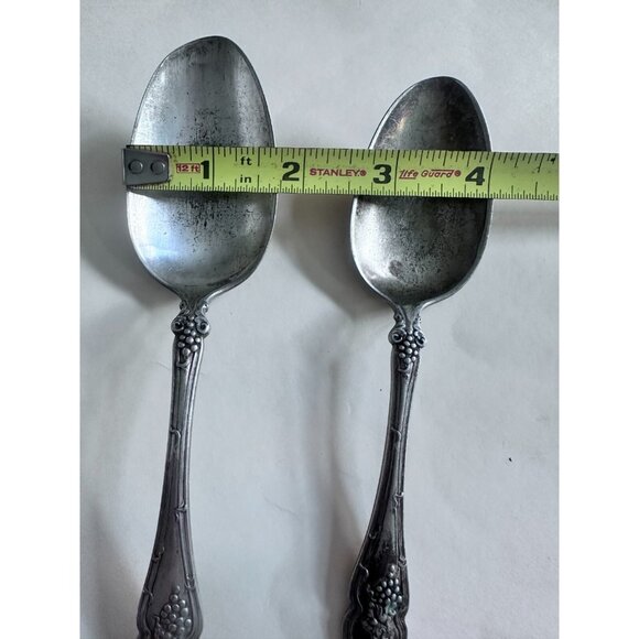 Rogers Bros A1 Large Serving Spoon Silverware Silver Plated Grape Pattern 1847 - Picture 16 of 16